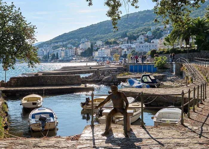 Amadria Park Sveti Jakov מלון 5*