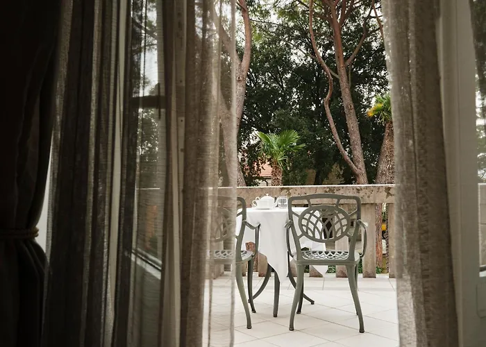 Amadria Park Sveti Jakov Hotell 5*