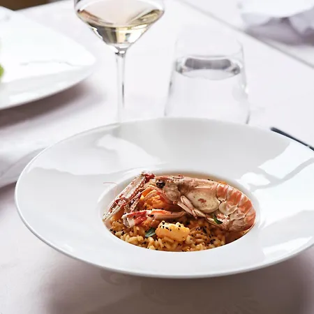 Amadria Park Sveti Jakov 5* Опатия