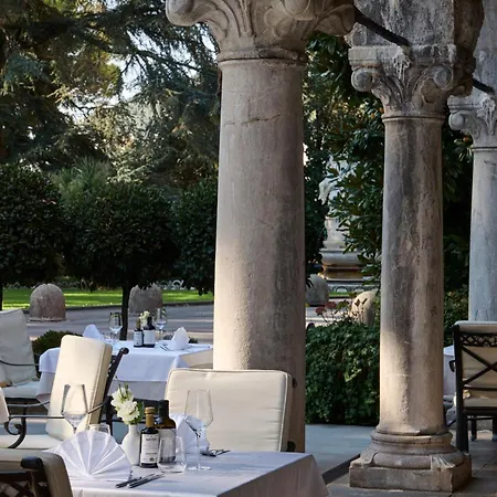 Отель Amadria Park Sveti Jakov 5*