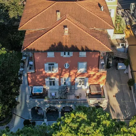 Amadria Park Sveti Jakov 5*