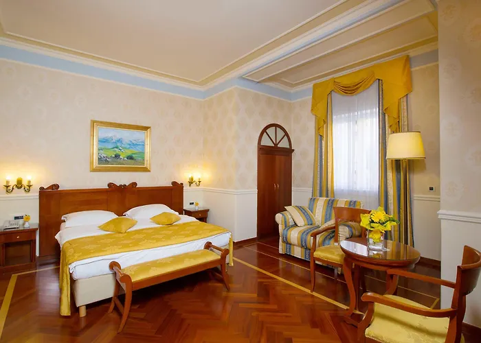 Amadria Park Hotel Sveti Jakov 5*