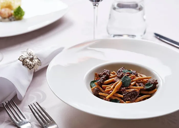 Hotel Amadria Park Sveti Jakov 5*